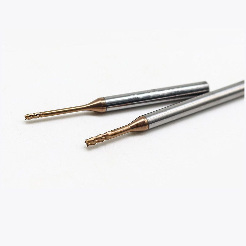 Moulin à extrémité au tungstène à micro-diamètre avec tranchant de 0,2 mm, longueur de flûte de 2,5 mm